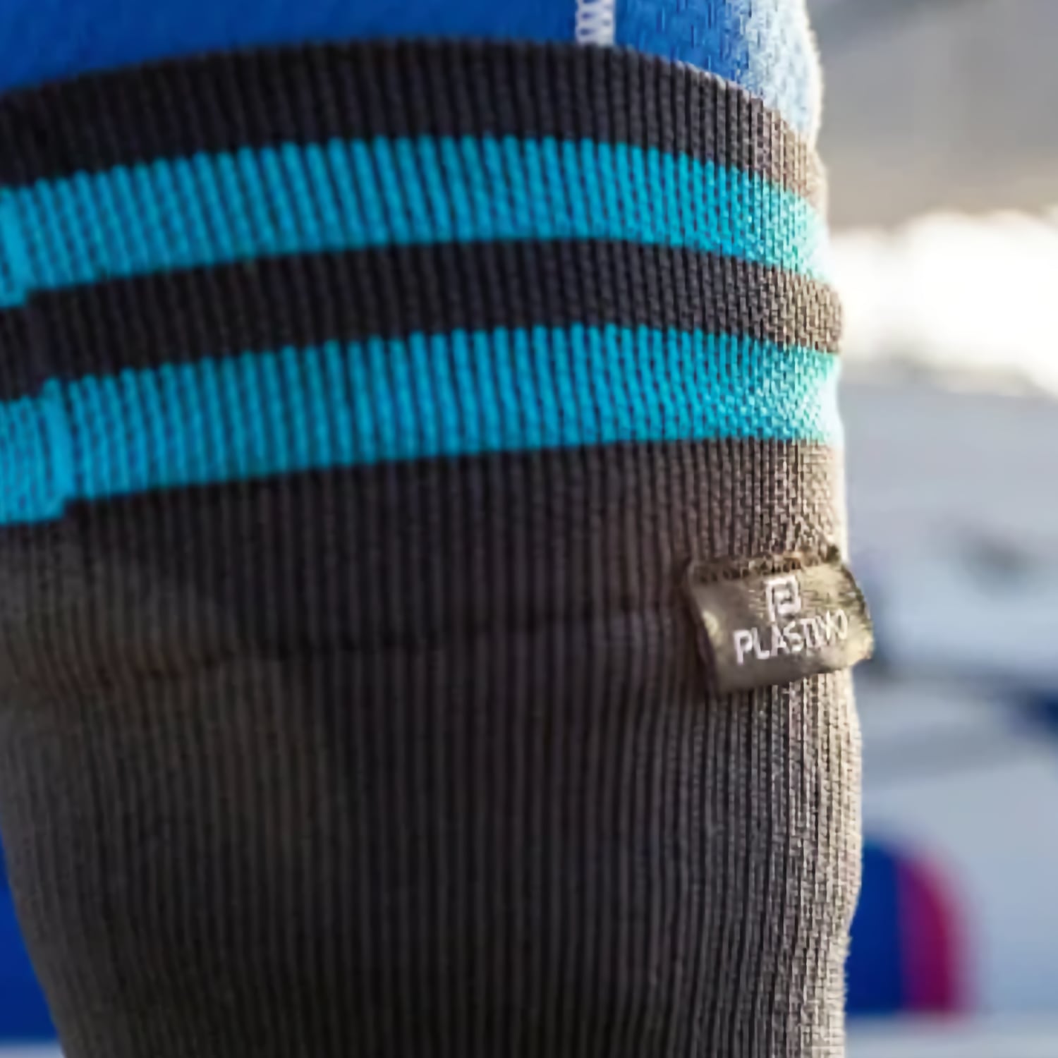 Détail haut chaussette haute