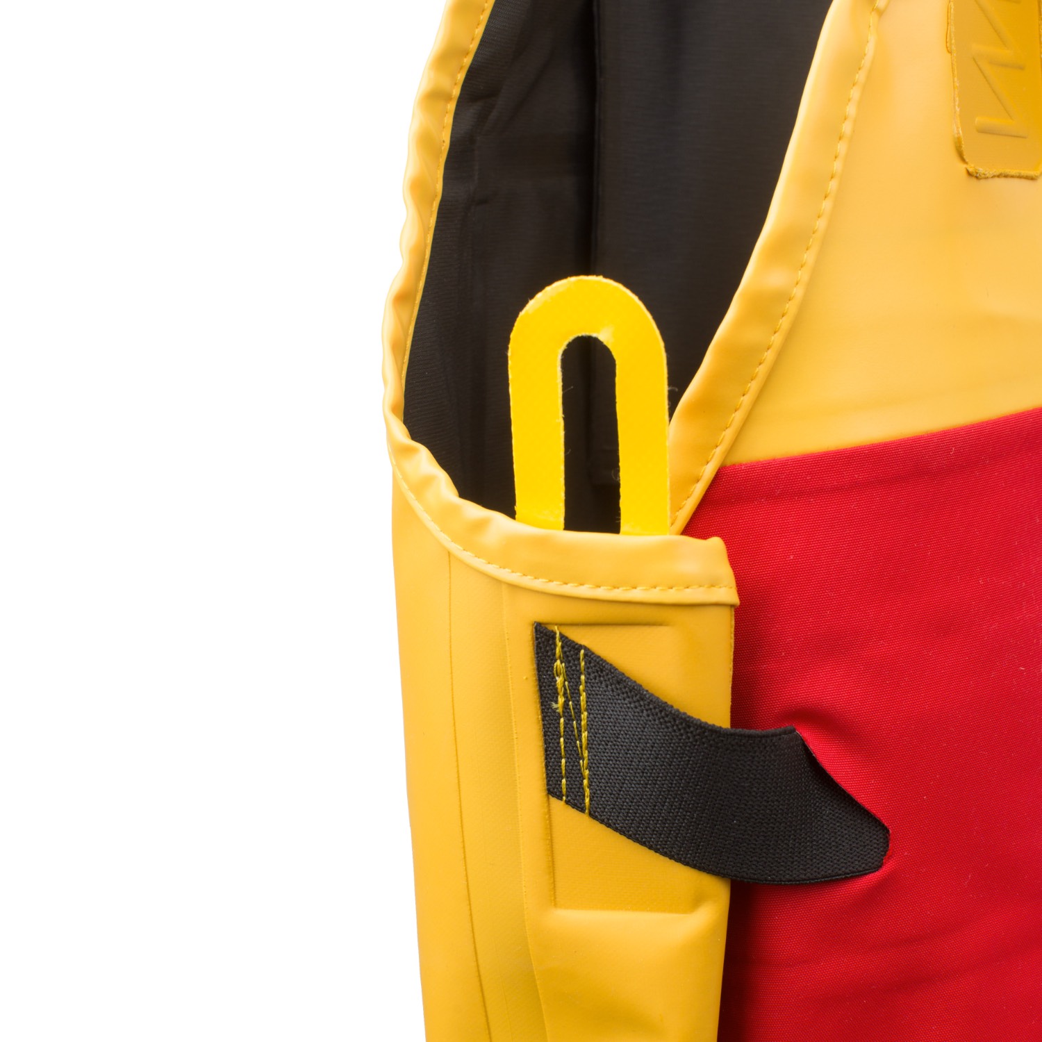 Détail attache côté